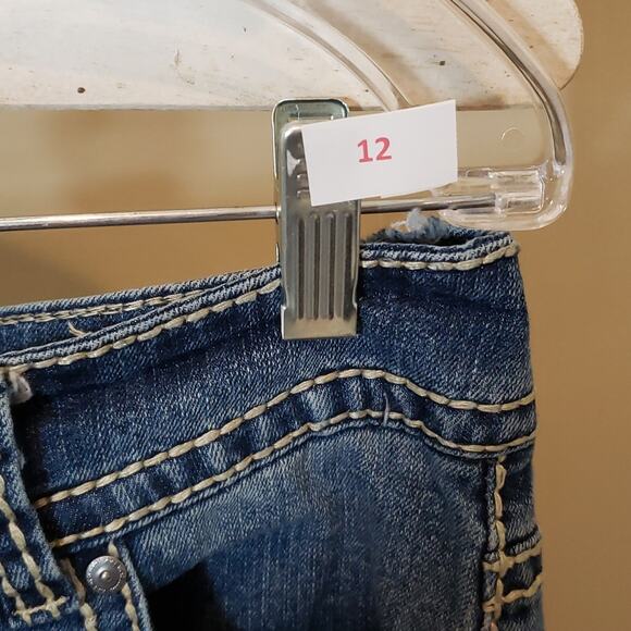 Nine West Women's Boot Cut Blue Jeans. Size 10 - Picture 15 of 16